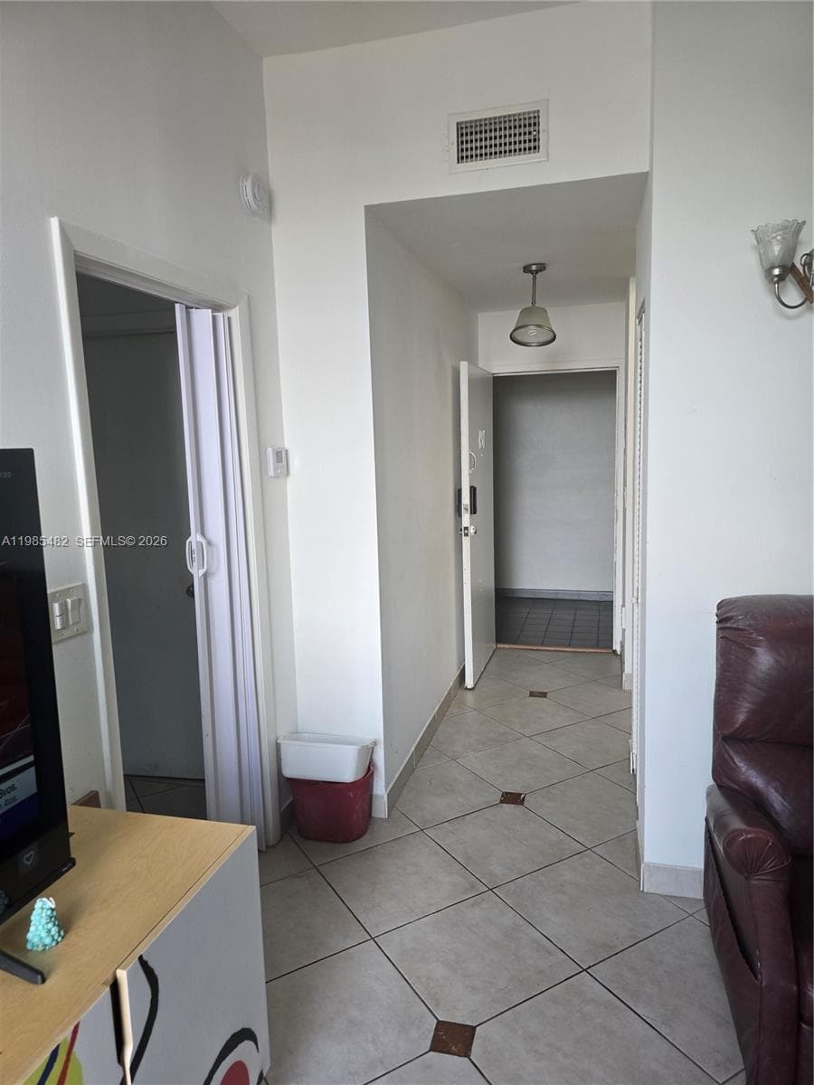 7420 W 20th Ave # 451, Hialeah FL 33016 — 5