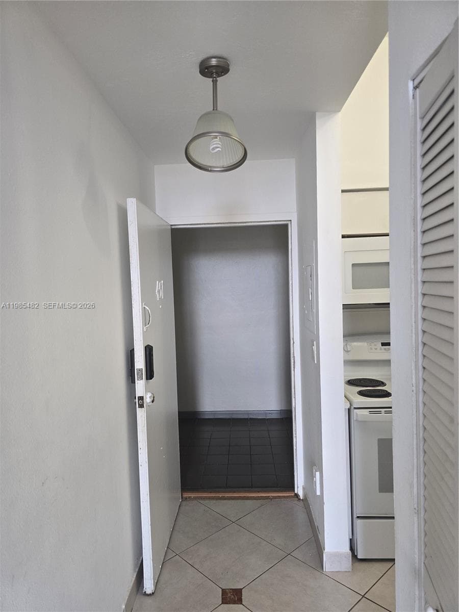 7420 W 20th Ave # 451, Hialeah FL 33016 — 9