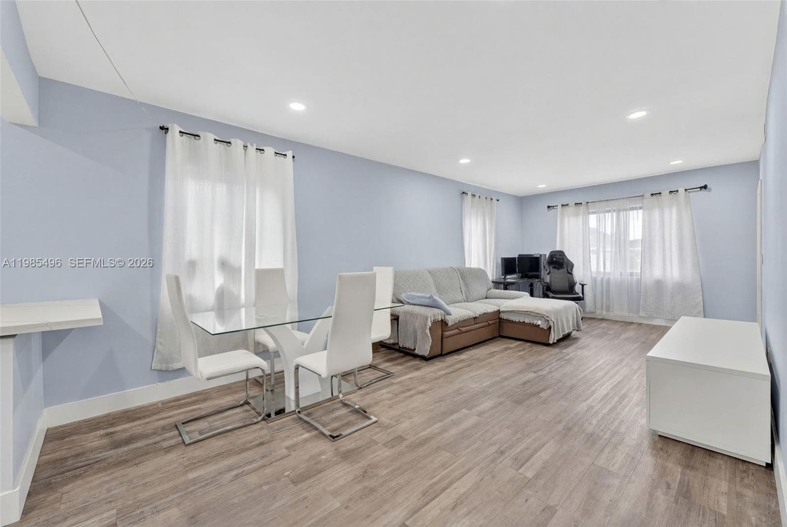 440 E 37th St, Hialeah FL 33013 — 6