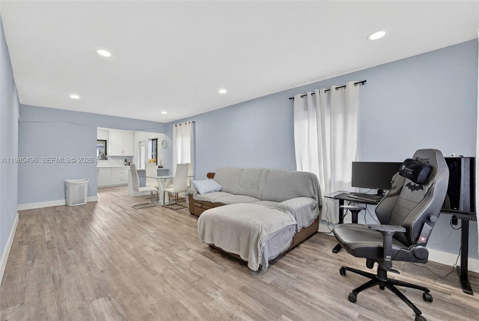 440 E 37th St, Hialeah FL 33013 — 5