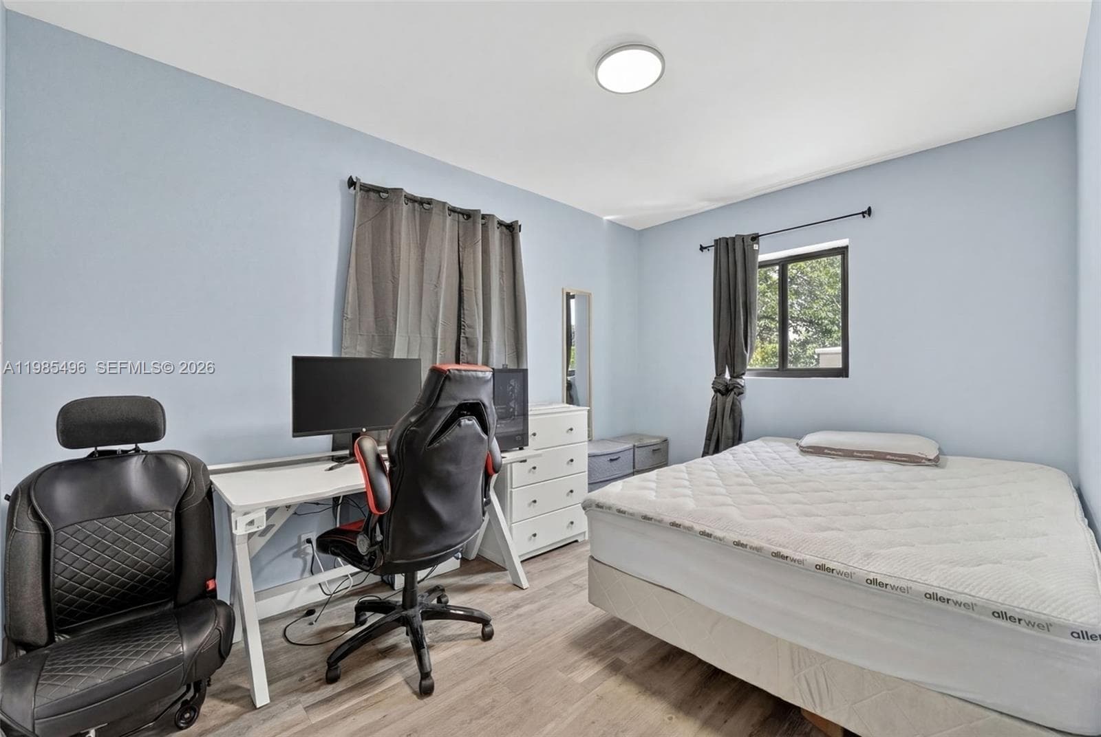 440 E 37th St, Hialeah FL 33013 — 9
