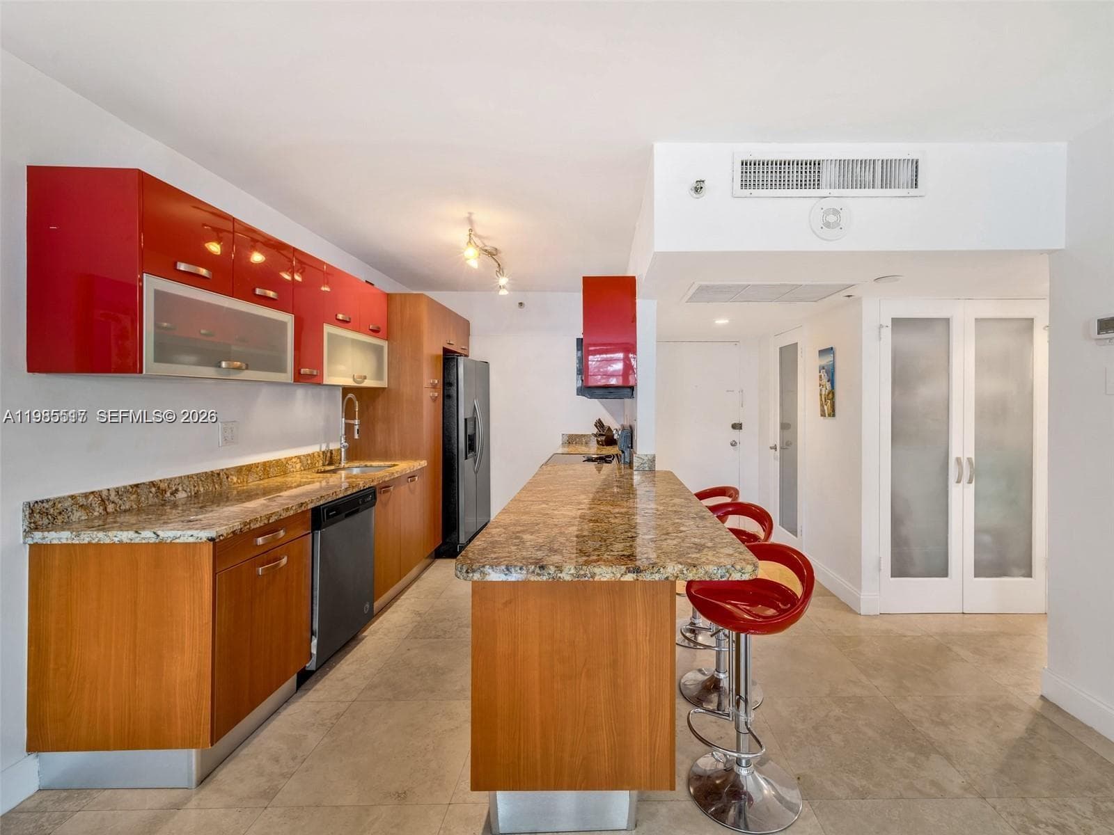 100 Lincoln Rd # 308, Miami Beach FL 33139 — 6
