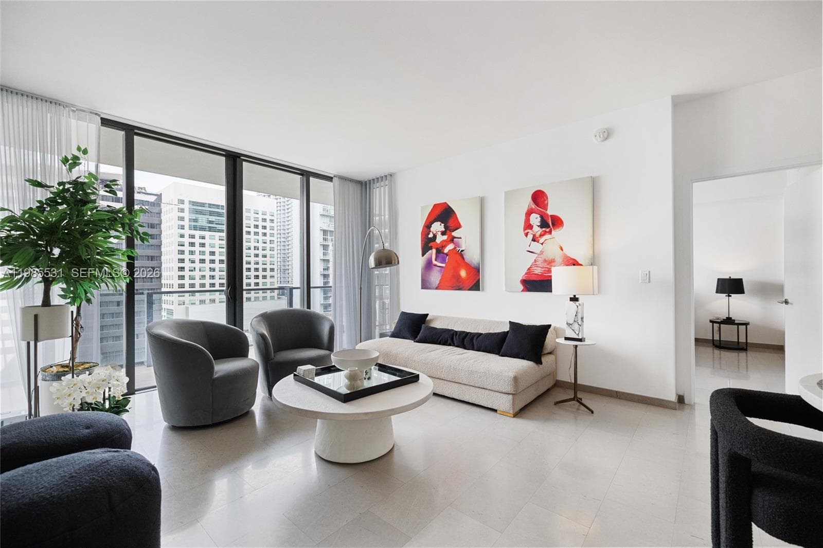 88 SW 7th St # 1010, Miami FL 33130 — 2
