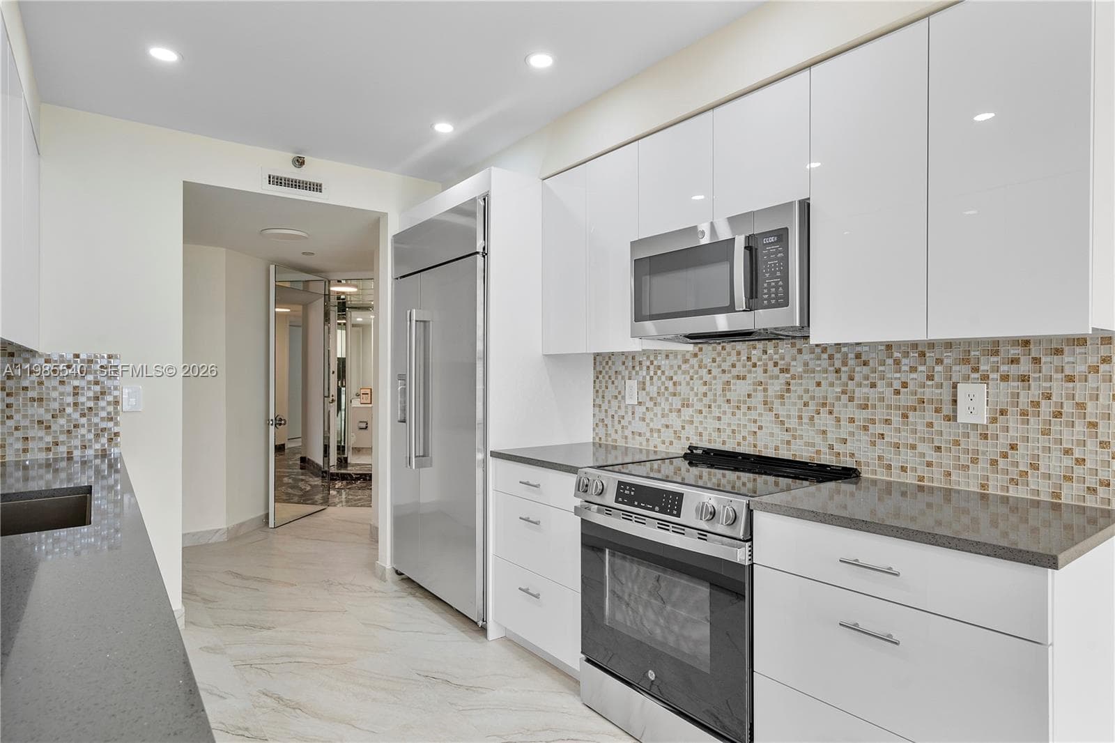 19500 Turnberry Way # 15E, Aventura FL 33180 — 12