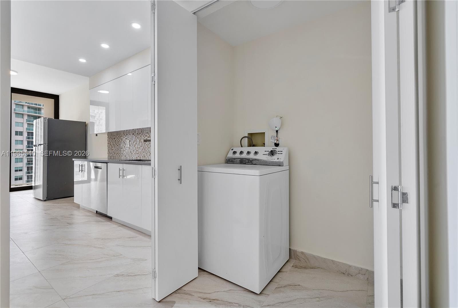 19500 Turnberry Way # 15E, Aventura FL 33180 — 38