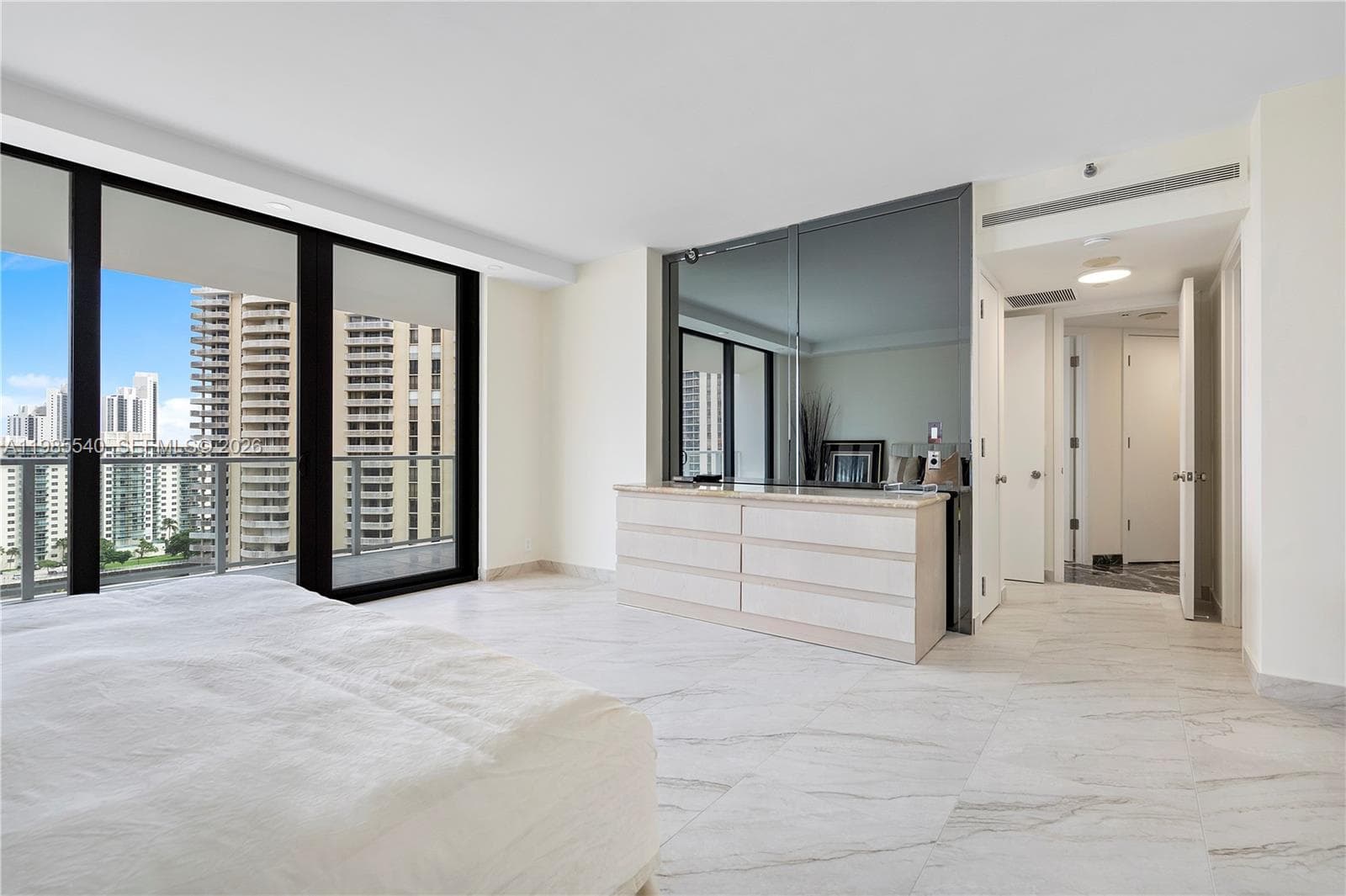 19500 Turnberry Way # 15E, Aventura FL 33180 — 18