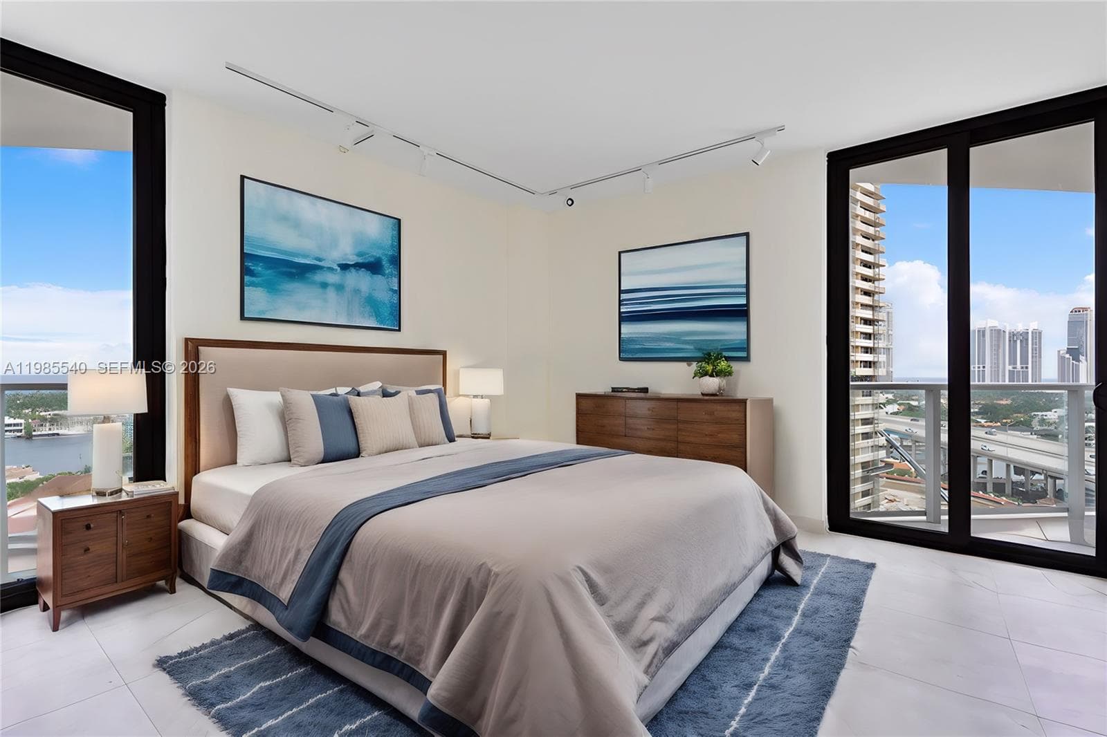19500 Turnberry Way # 15E, Aventura FL 33180 — 25
