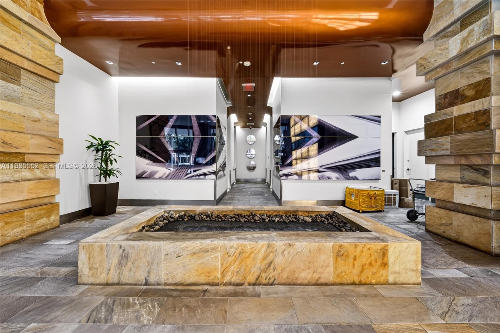 500 Brickell Ave # 3901, Miami FL 33131 — 27