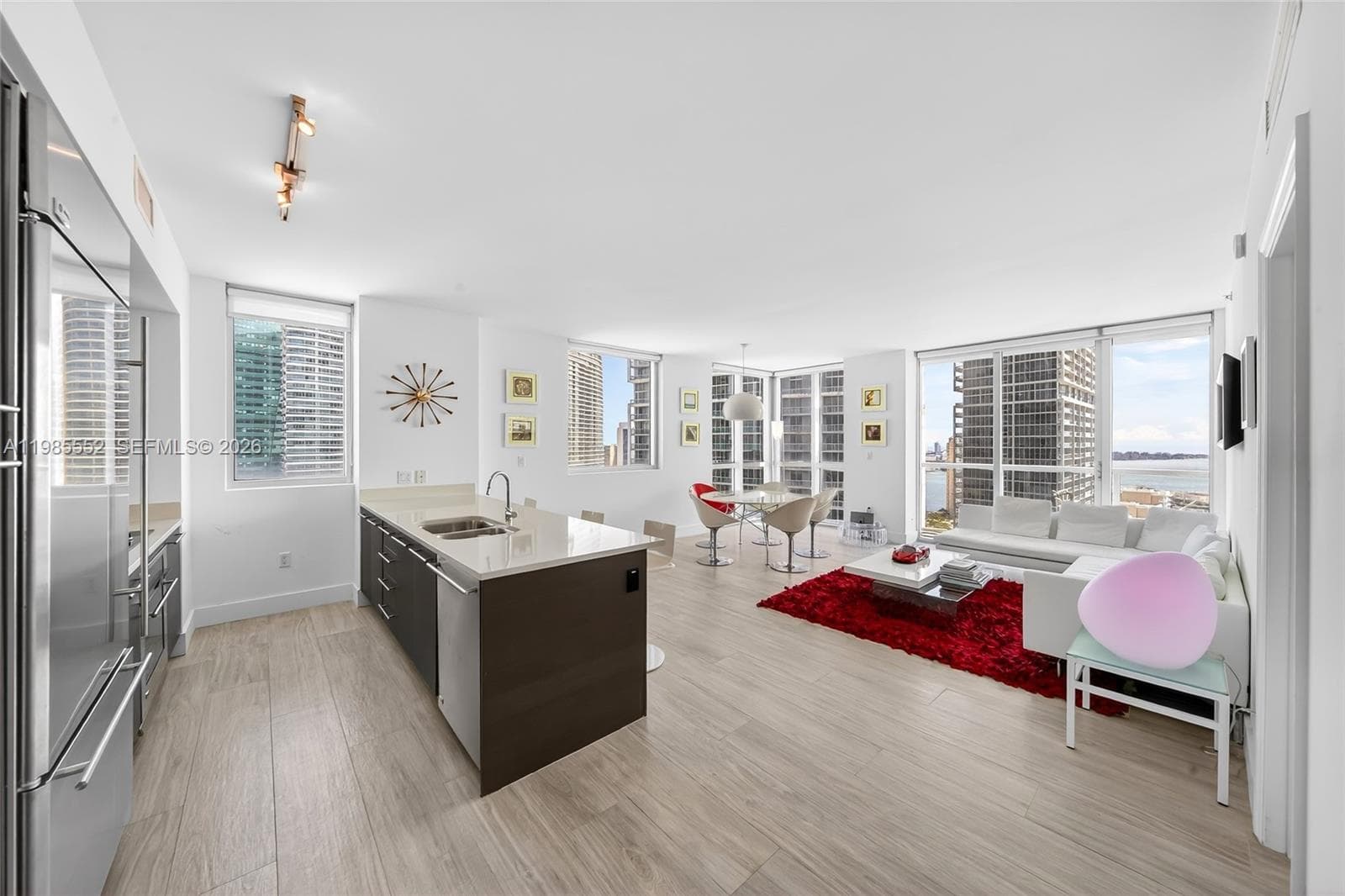 500 Brickell Ave # 3901, Miami FL 33131 — 18