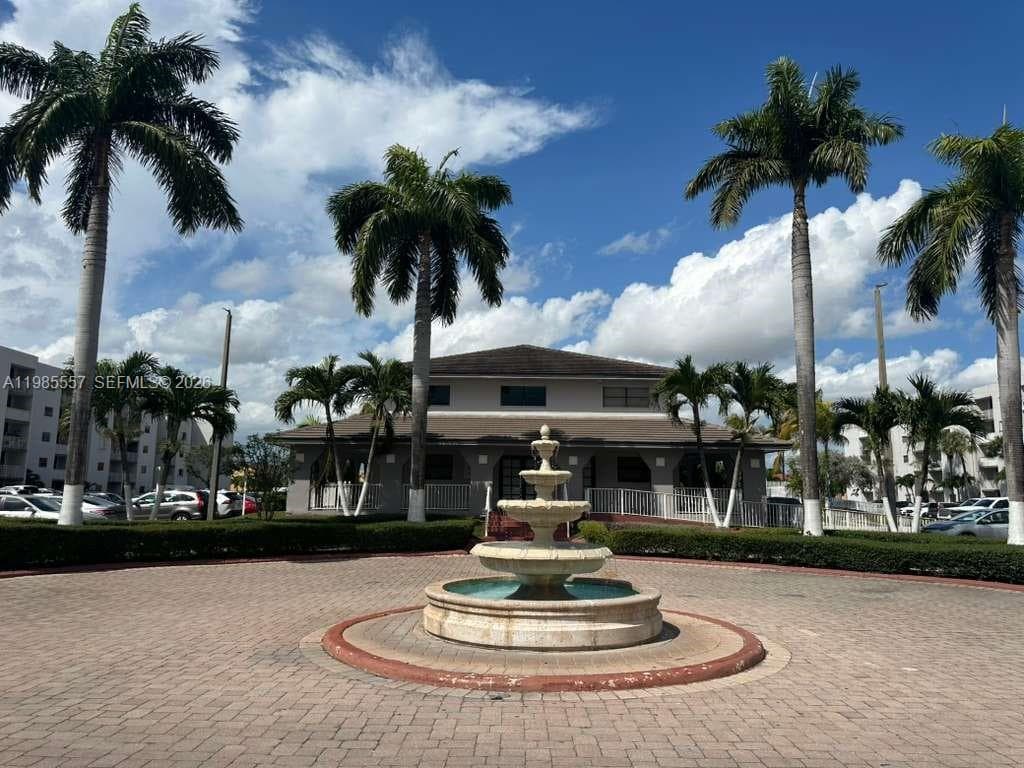 8185 NW 7th St # 319, Miami FL 33126 — 17