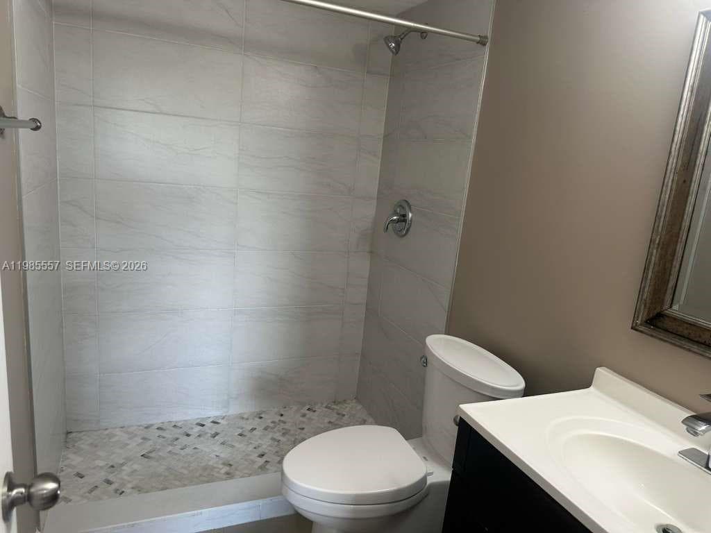 8185 NW 7th St # 319, Miami FL 33126 — 14