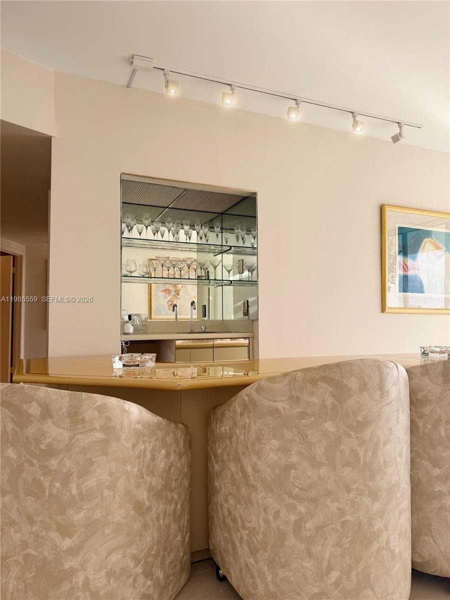 20281 E Country Club Dr # 2409, Aventura FL 33180 — 13
