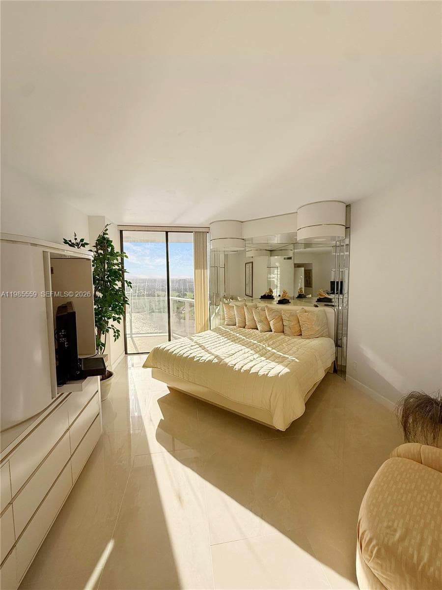 20281 E Country Club Dr # 2409, Aventura FL 33180 — 8