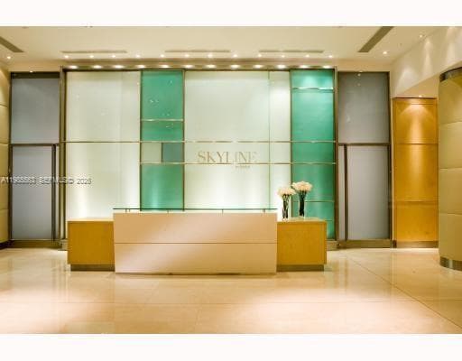 2101 Brickell Ave # 1911, Miami FL 33129 — 17