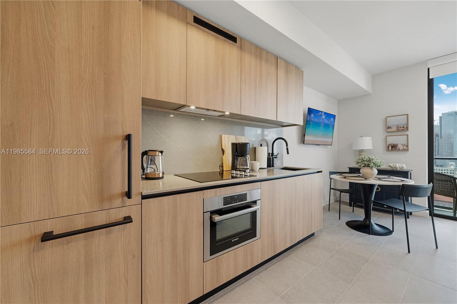 121 NE 5th # 2604, Miami FL 33132 — 7