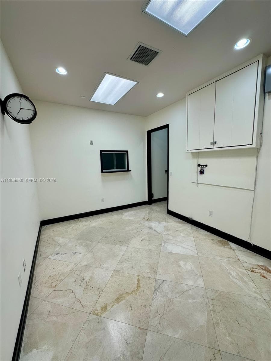 8501 SW 124th Ave # B, Miami FL 33183 — 24