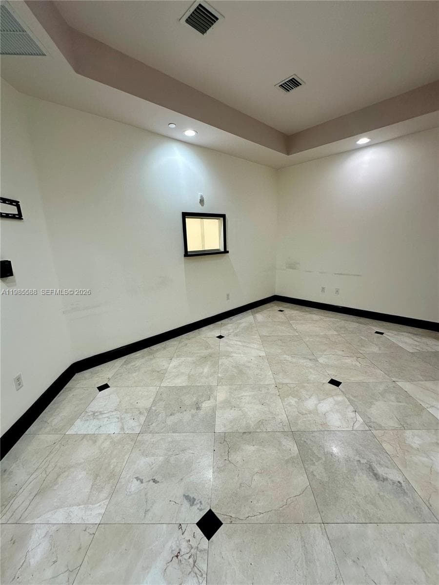 8501 SW 124th Ave # B, Miami FL 33183 — 25