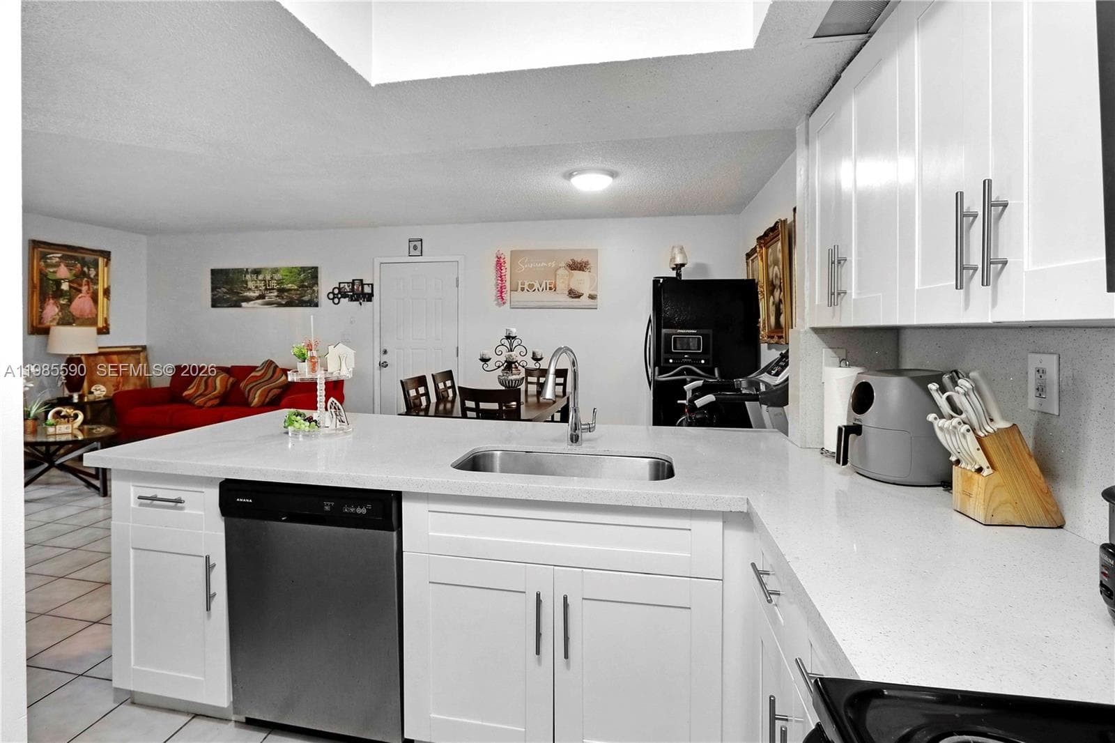 8640 SW 212th St # 303, Cutler Bay FL 33189 — 3