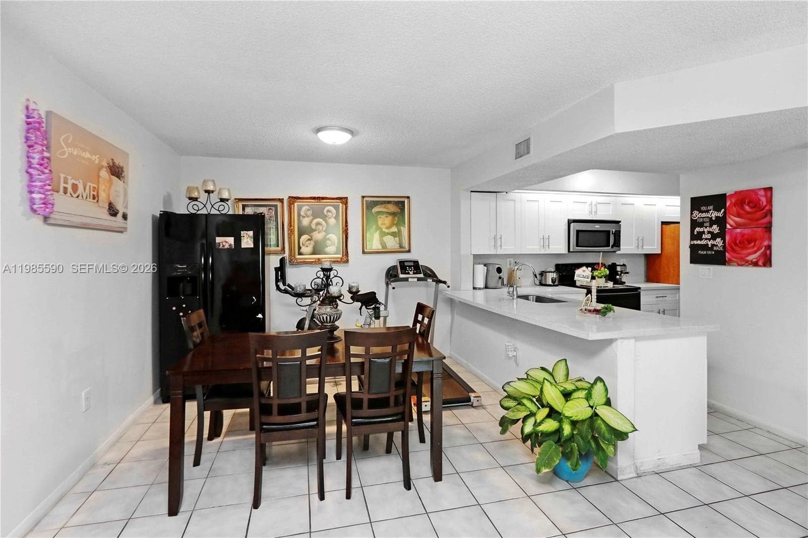 8640 SW 212th St # 303, Cutler Bay FL 33189 — 4