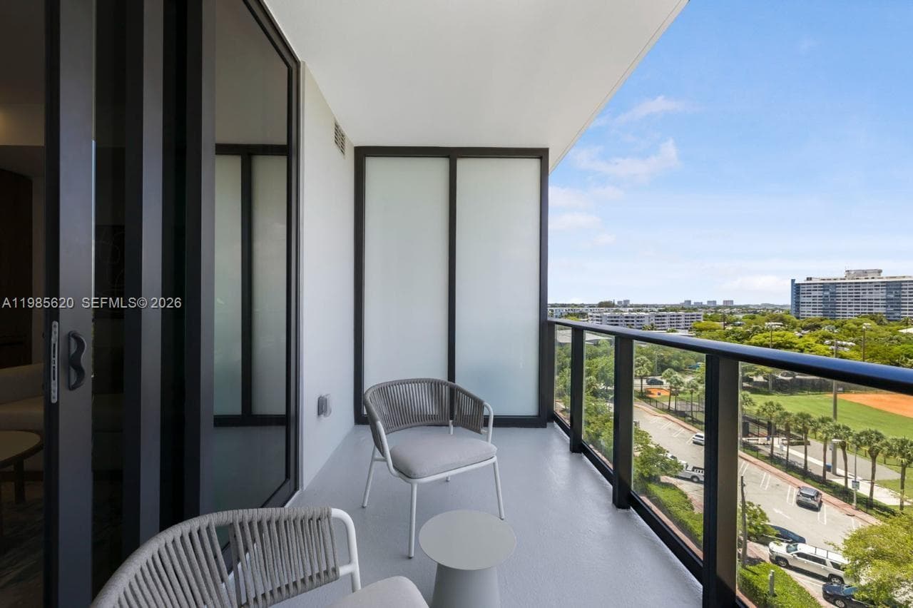 580 72nd St # 613, Miami Beach FL 33141 — 23