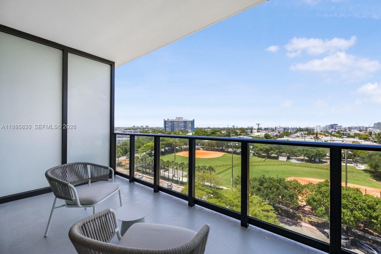 580 72nd St # 613, Miami Beach FL 33141 — 22