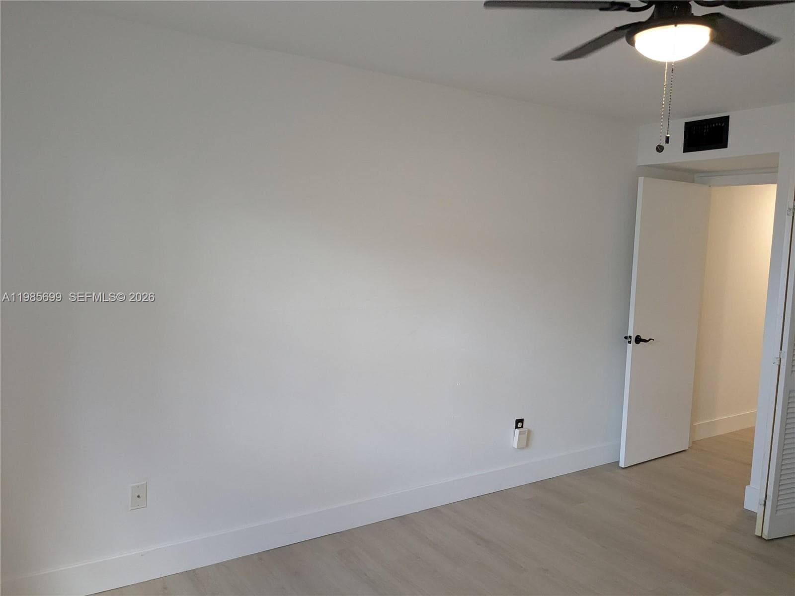601 Ives Dairy Rd # 8, Miami FL 33179 — 28