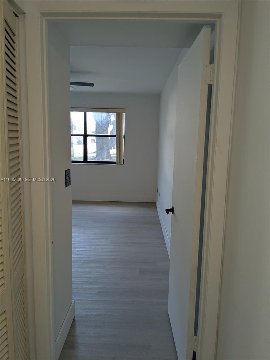 601 Ives Dairy Rd # 8, Miami FL 33179 — 24