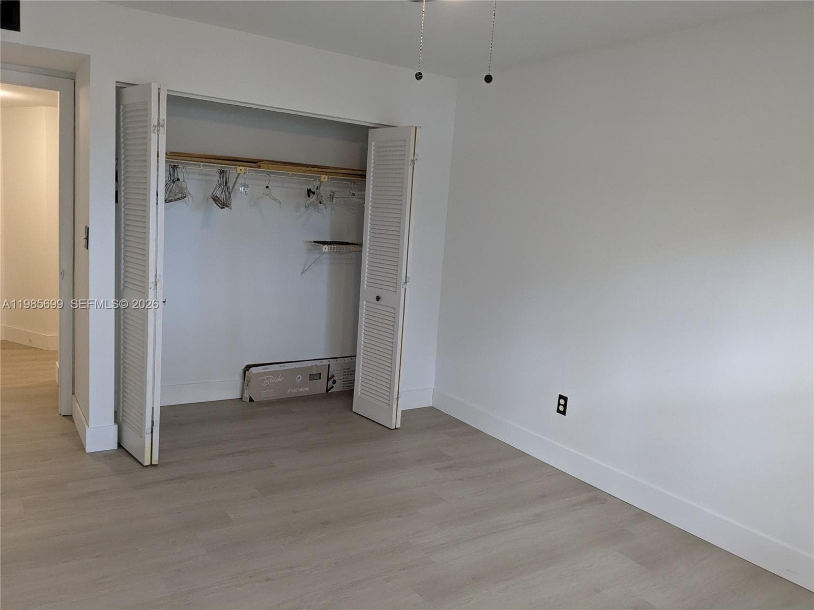 601 Ives Dairy Rd # 8, Miami FL 33179 — 29