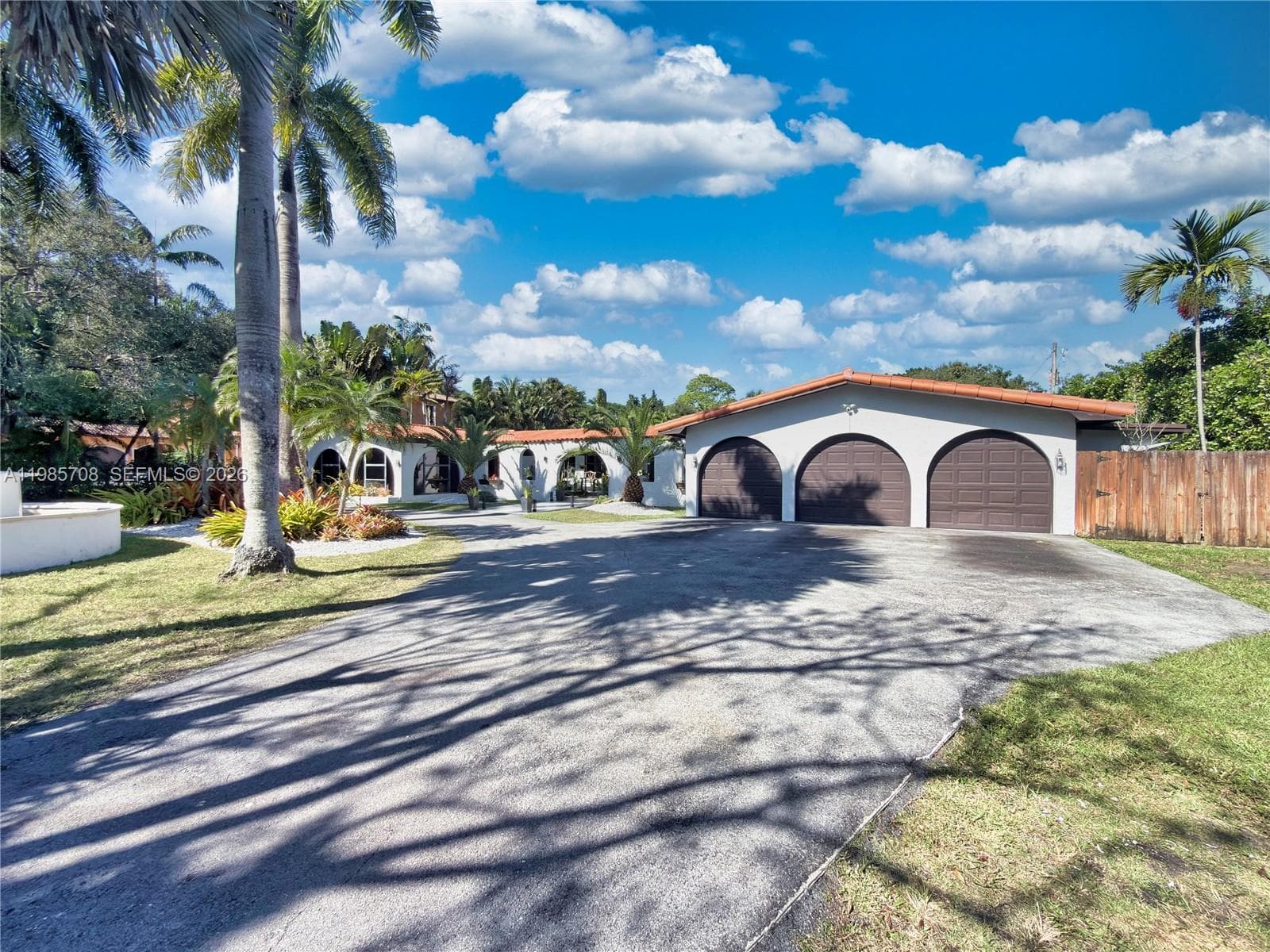 7925 SW 124th St, Pinecrest FL 33156 — 3