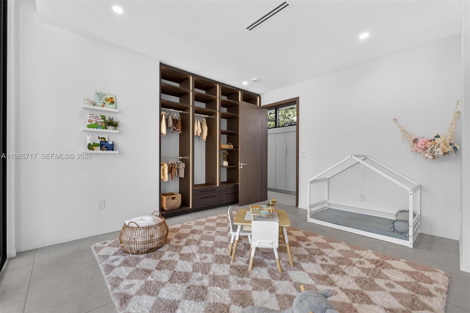 234 SW 22nd Rd, Miami FL 33129 — 72