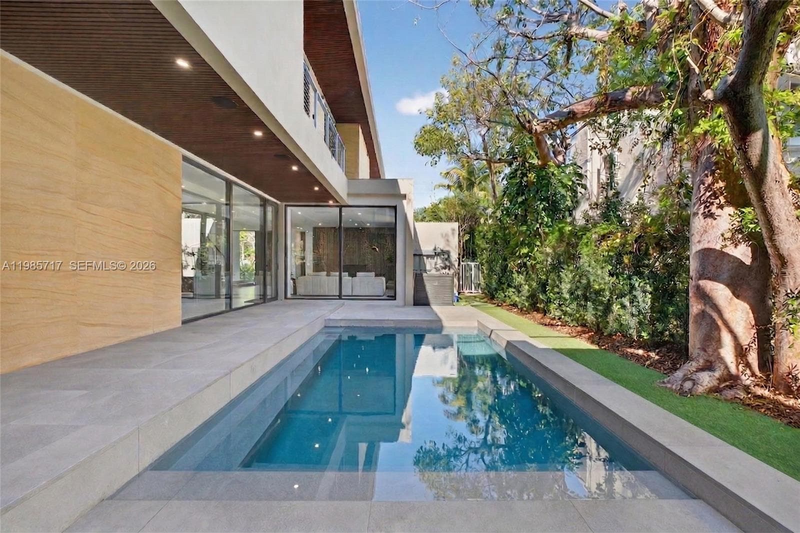 234 SW 22nd Rd, Miami FL 33129 — 31