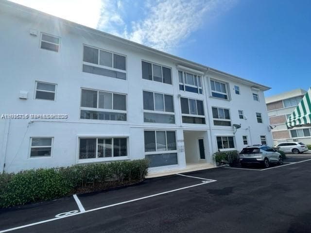 9920 Collins Ave # 23, Bal Harbour FL 33154 — 8