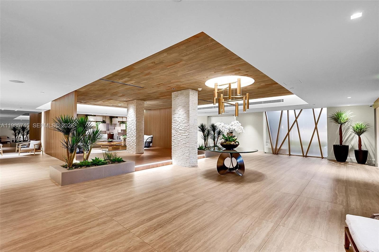 2301 Collins Ave # 311, Miami Beach FL 33139 — 25