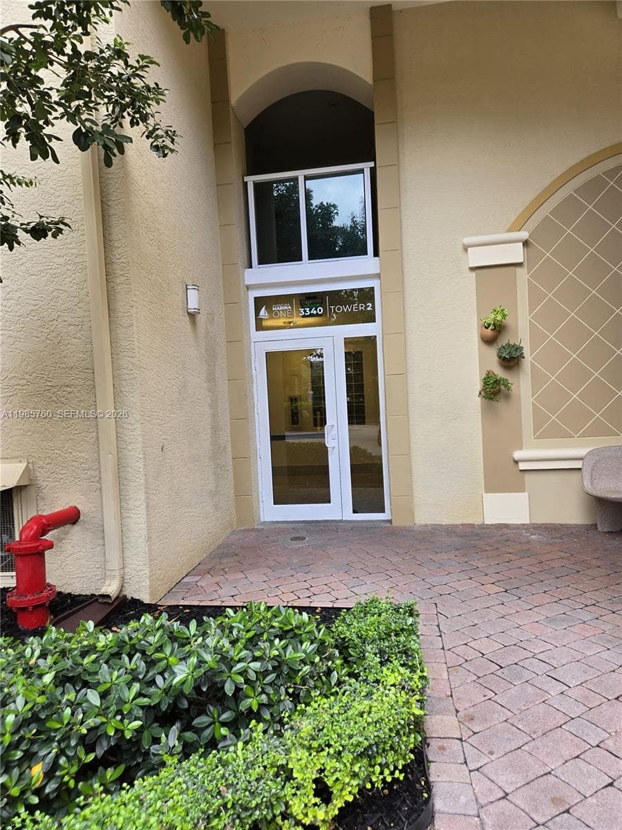 3340 NE 190th St # 606, Aventura FL 33180 — 26