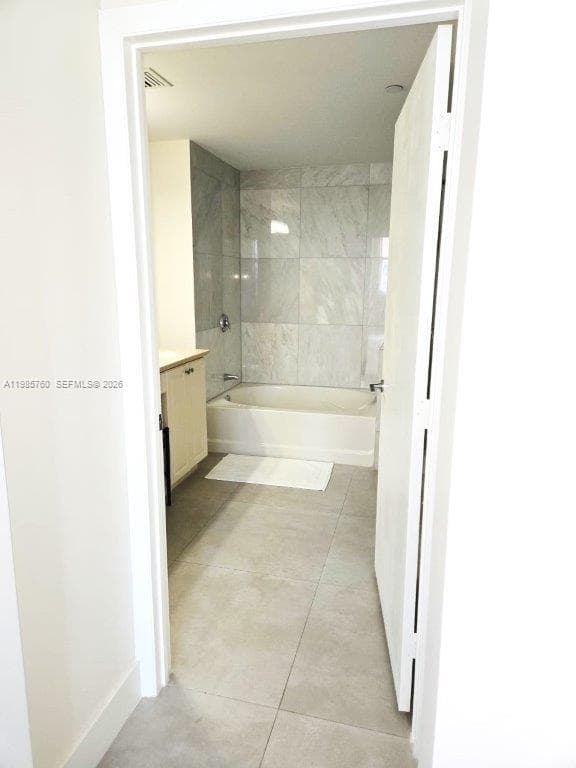 3340 NE 190th St # 606, Aventura FL 33180 — 38