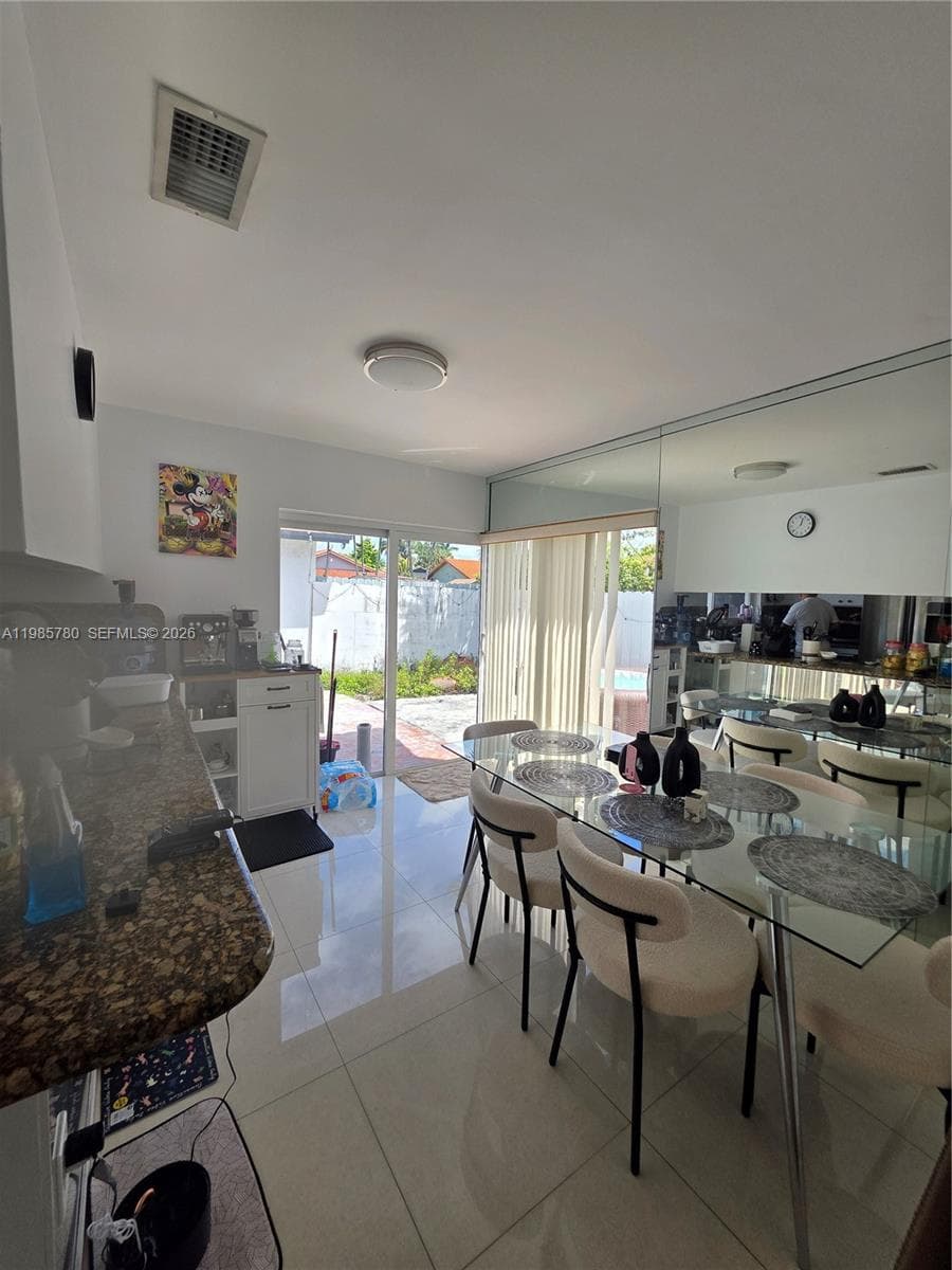 710 SW 99th Ct Cir, Miami FL 33174 — 46