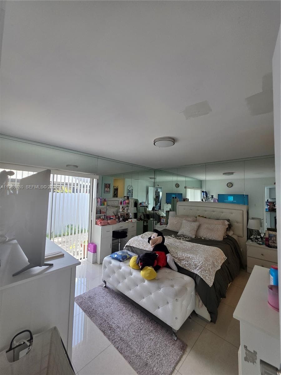 710 SW 99th Ct Cir, Miami FL 33174 — 53