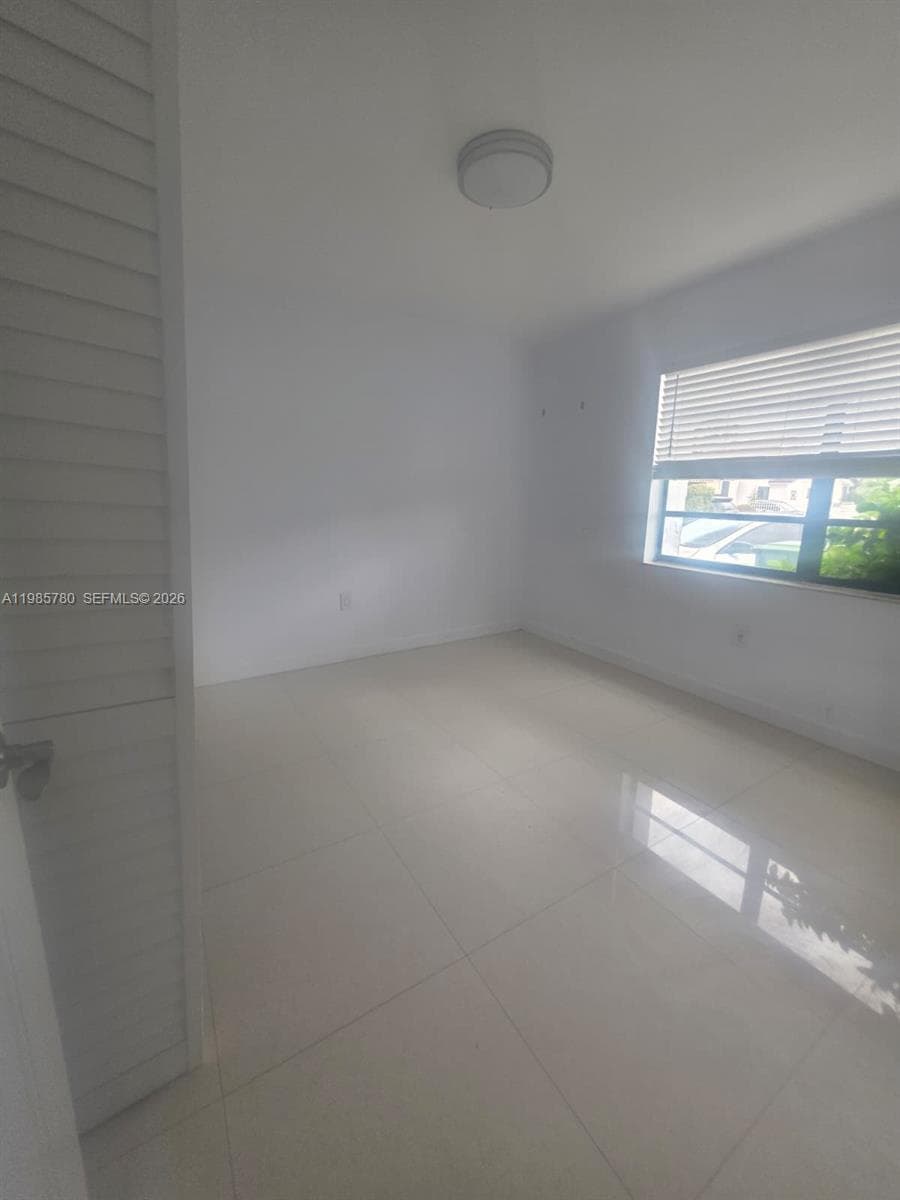 710 SW 99th Ct Cir, Miami FL 33174 — 26