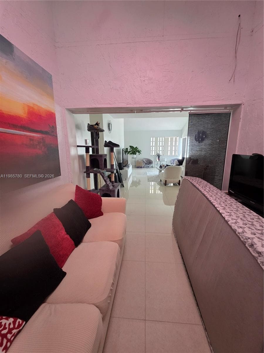 710 SW 99th Ct Cir, Miami FL 33174 — 63