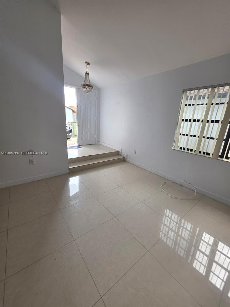 710 SW 99th Ct Cir, Miami FL 33174 — 32