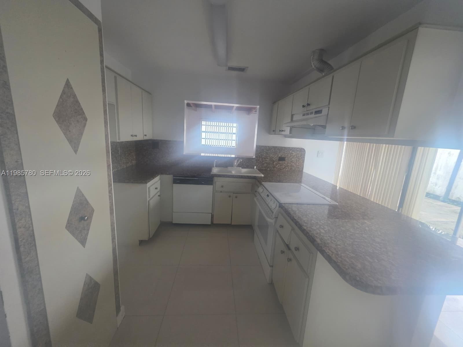 710 SW 99th Ct Cir, Miami FL 33174 — 14