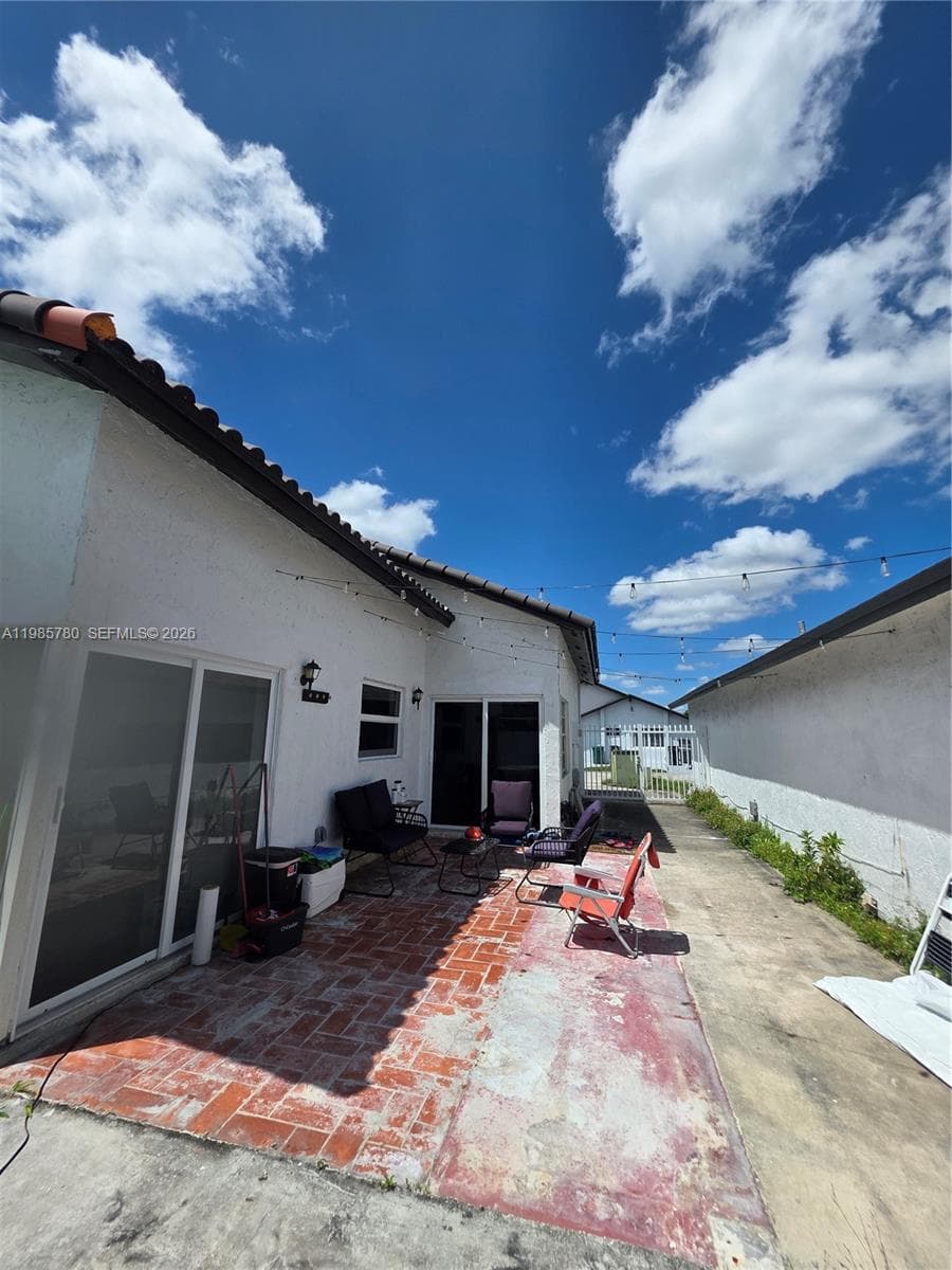 710 SW 99th Ct Cir, Miami FL 33174 — 45