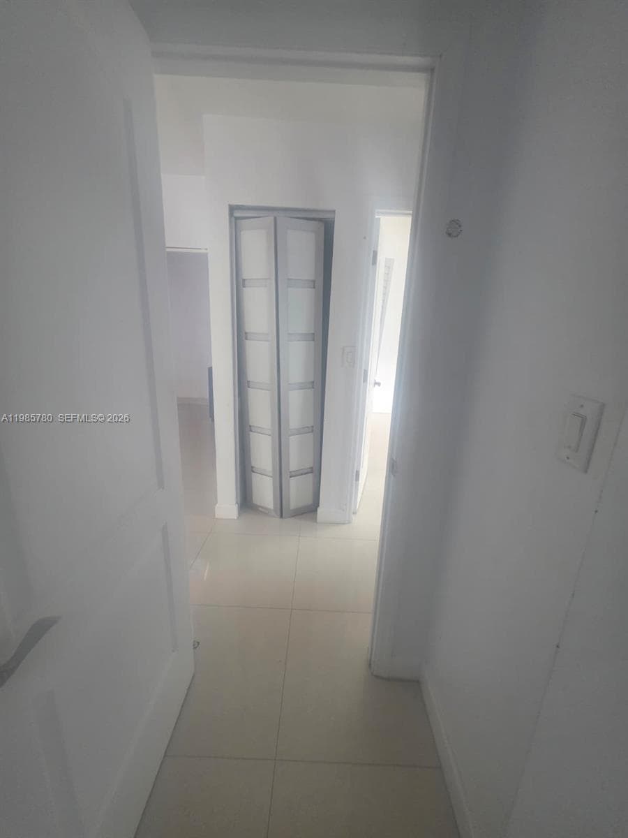 710 SW 99th Ct Cir, Miami FL 33174 — 25