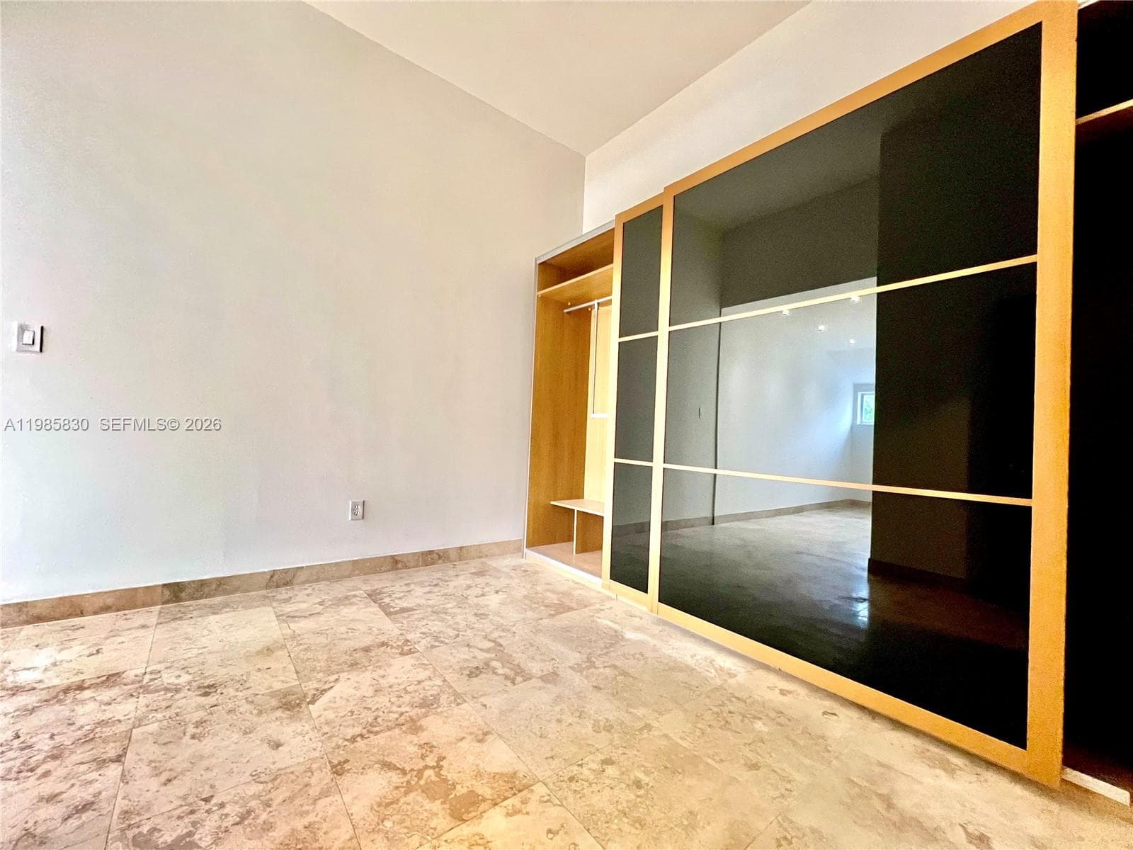 245 Poinciana Island Dr # 505, Sunny Isles Beach FL 33160 — 21