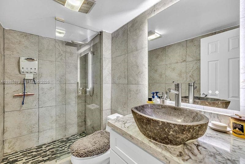 100 Bayview Dr # 228, Sunny Isles Beach FL 33160 — 19