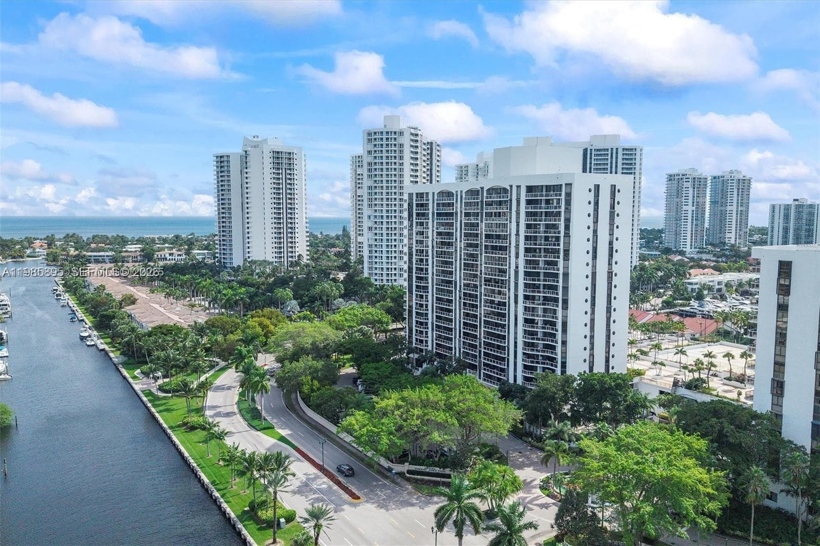 3640 Yacht Club Dr # 1701, Aventura FL 33180 — 30