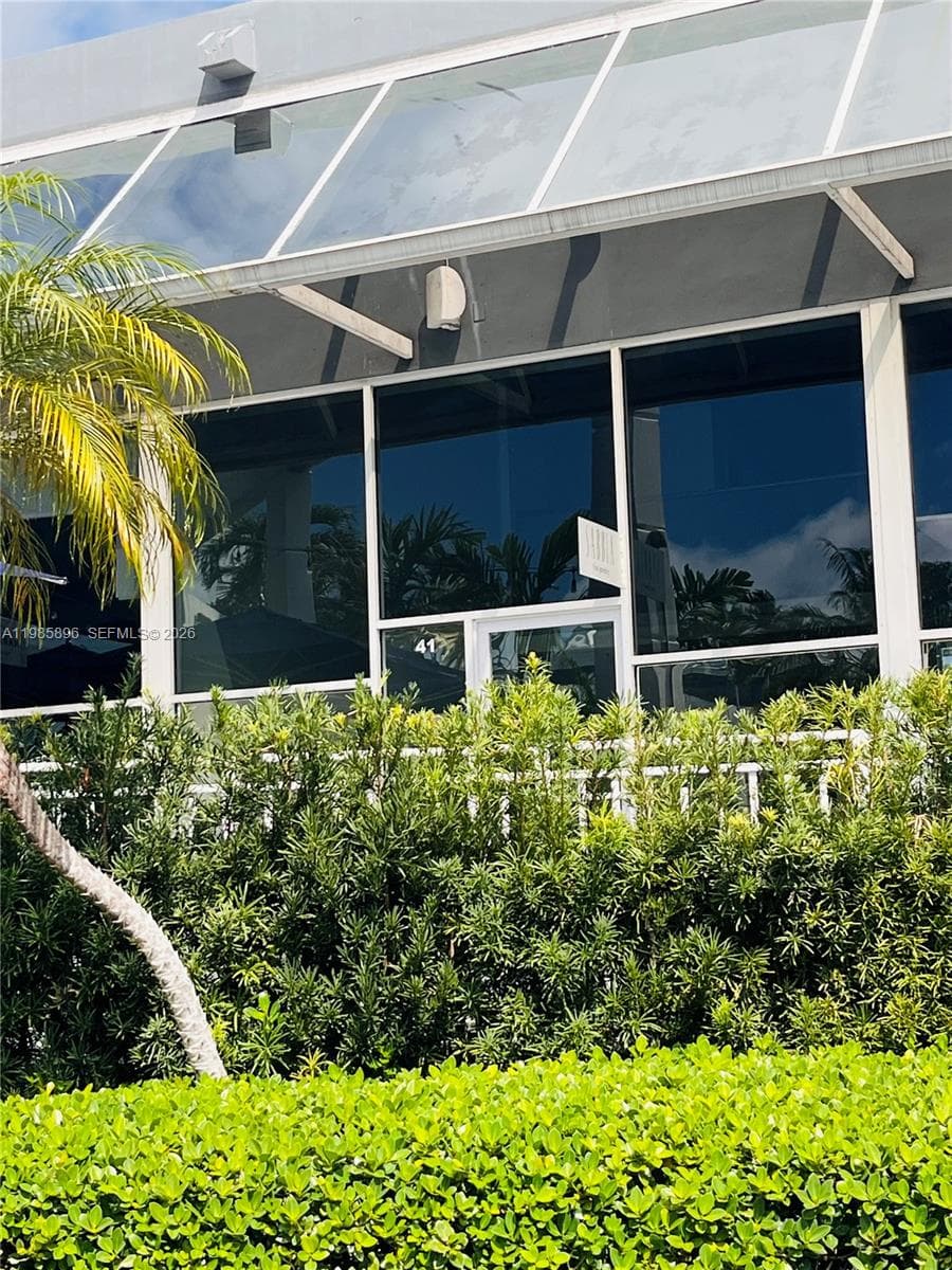 260 Crandon Blvd # C41, Key Biscayne FL 33149 — 1
