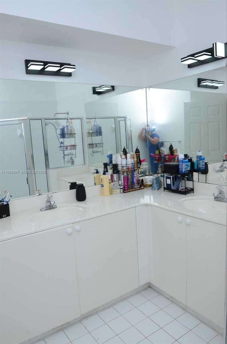 12505 SW 124th Ct, Miami FL 33186 — 16