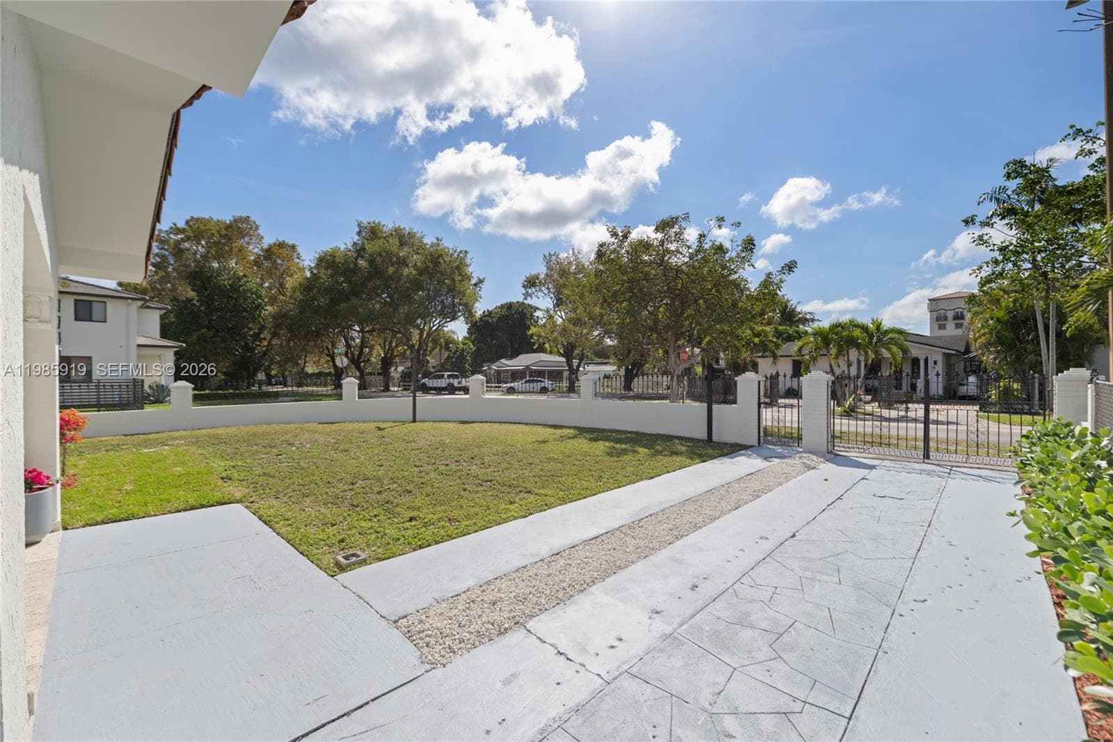 5251 SW 6th St, Miami FL 33134 — 7