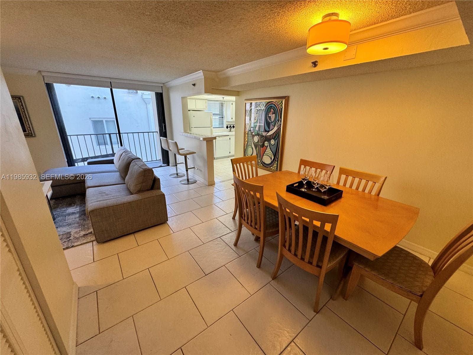 2625 Collins Ave # 320, Miami Beach FL 33140 — 3